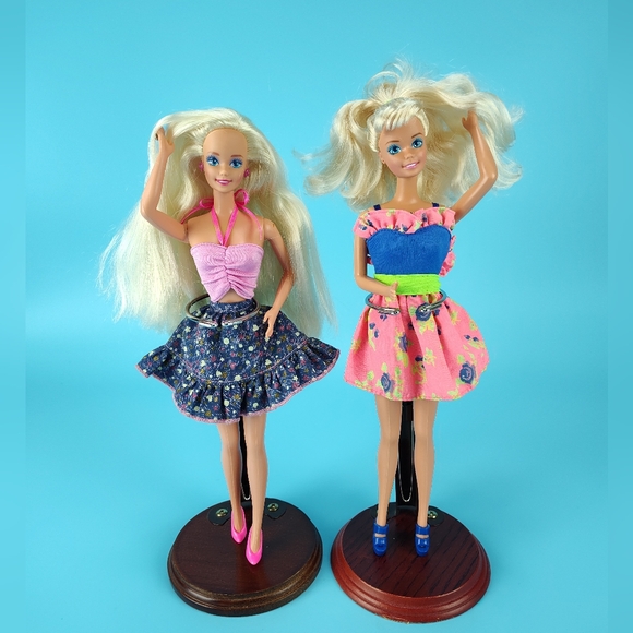 Mattel Toys Mattel S Superstar Barbie Dolls Bleach Blonde Hair Blue Purple Eyes Outfits